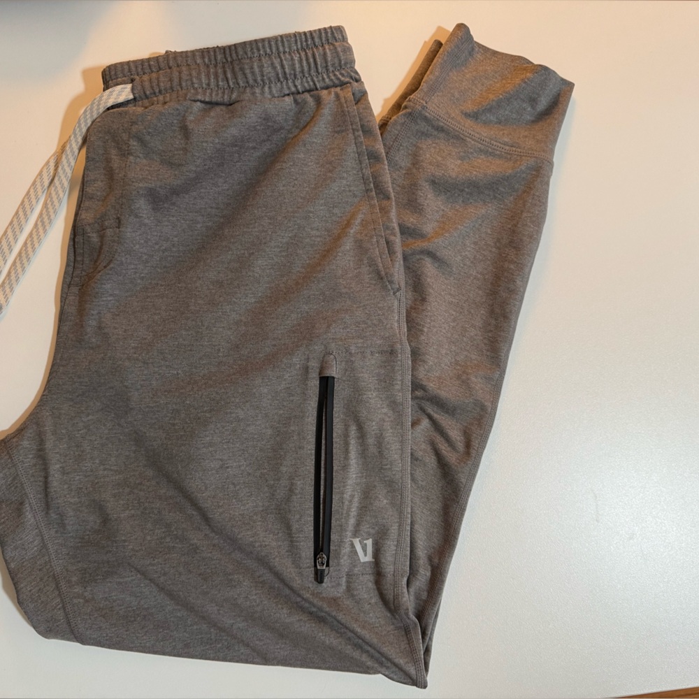 Vuori Heathered Gray Joggers